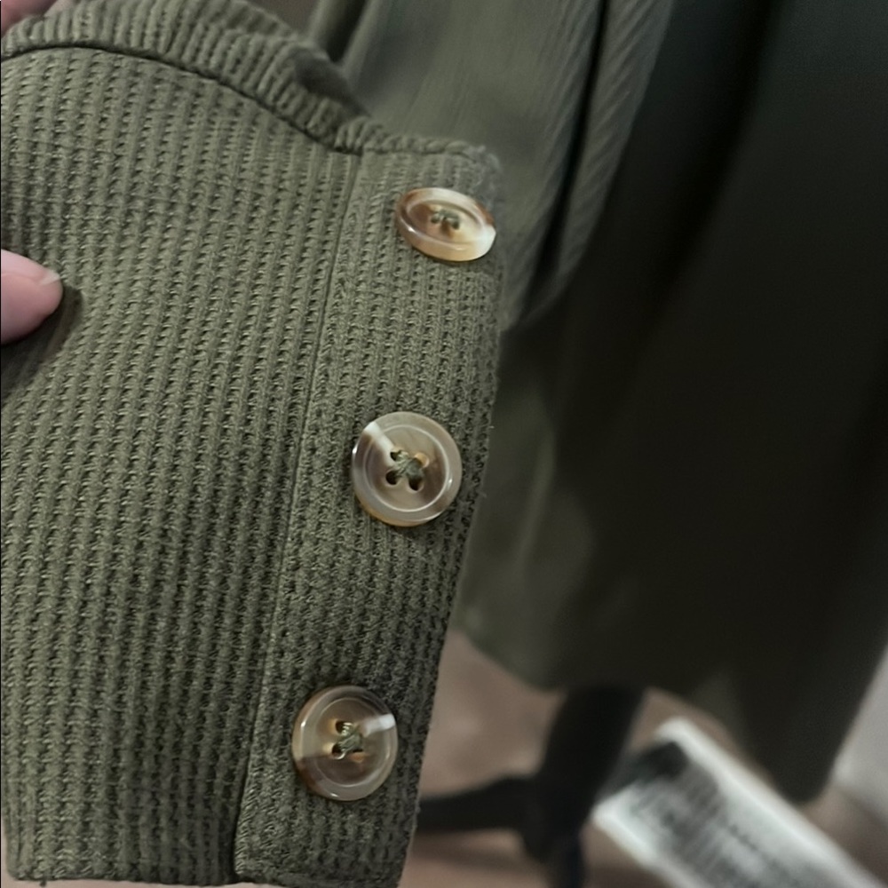 Olive Green Women's Top - Picture 3 of 5